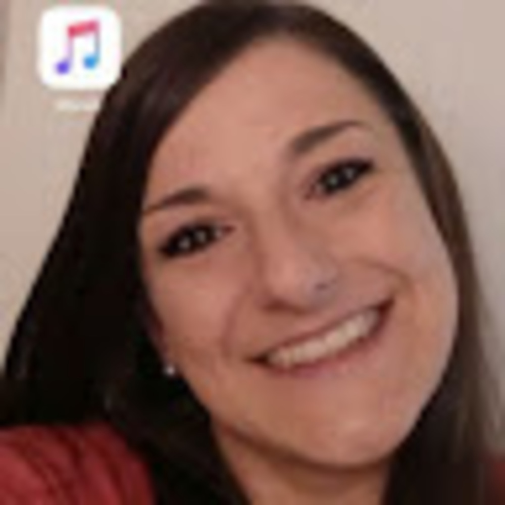 Meet your Posher, Cassie